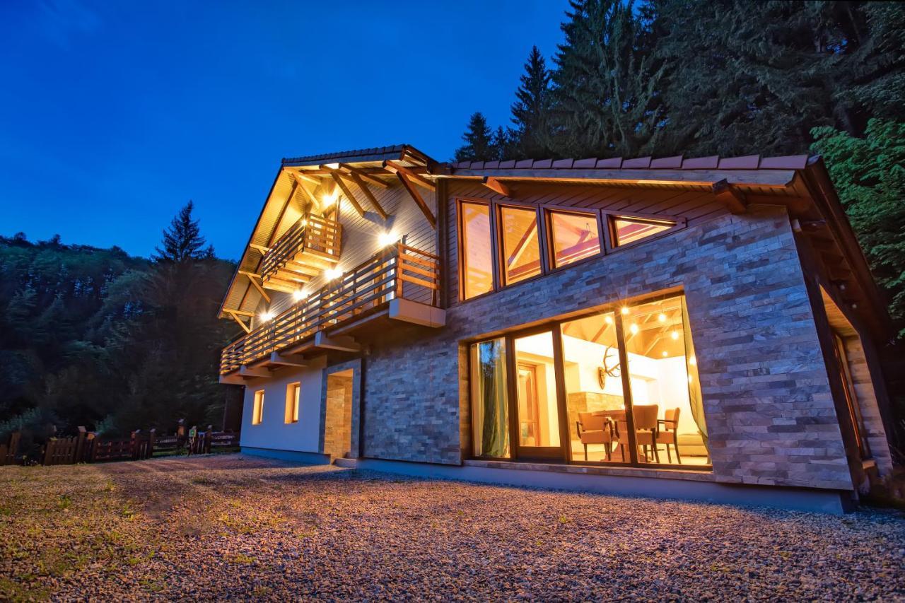 Chiba Chalet 蒂米苏尔德约斯 外观 照片